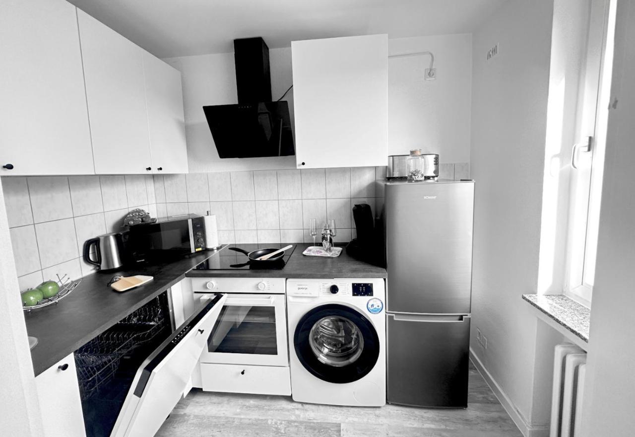 Vaz Apartments Essen, Kueche, Wlan, Tv, Netflix, Ca 15 Min Messe U Hbf Exterior foto